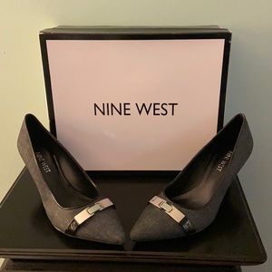 Ladies black and Gray dress shoes